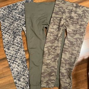 SPANX SEAMLESS CROP LEGGINGS